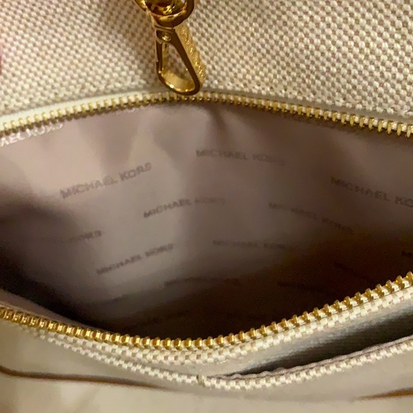 MICHAEL KORS LARGE BEACH BAG PURSE - Picture 4 of 8